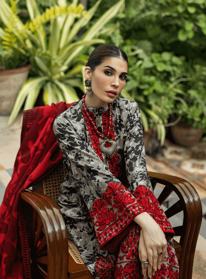 3 Piece Unstitched Embroidered Khaddar Suit with Printed Khaddar Dupatta