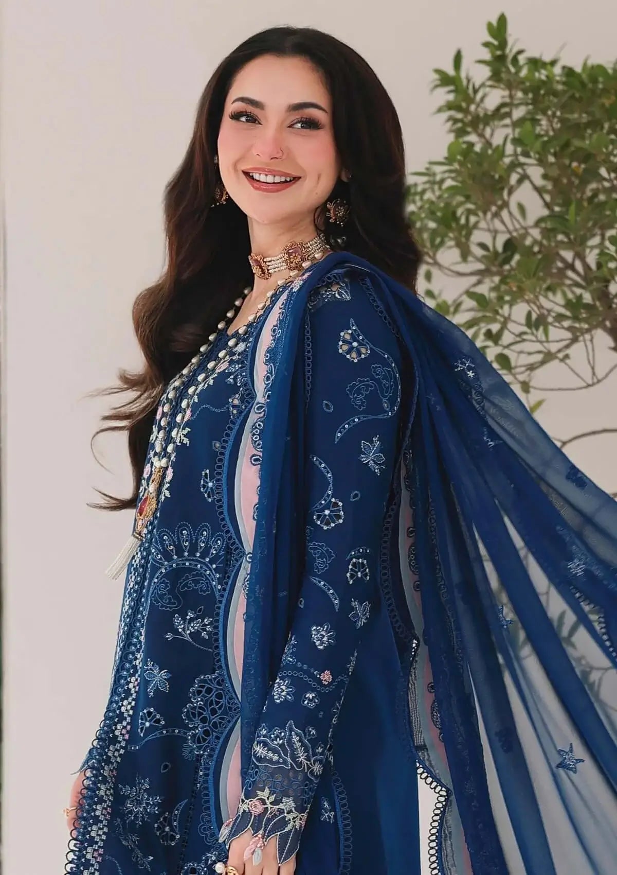 3 Piece Unstitched Heavy Embroidered Lawn Suit with Four-sided Embroidered Chiffon Dupatta