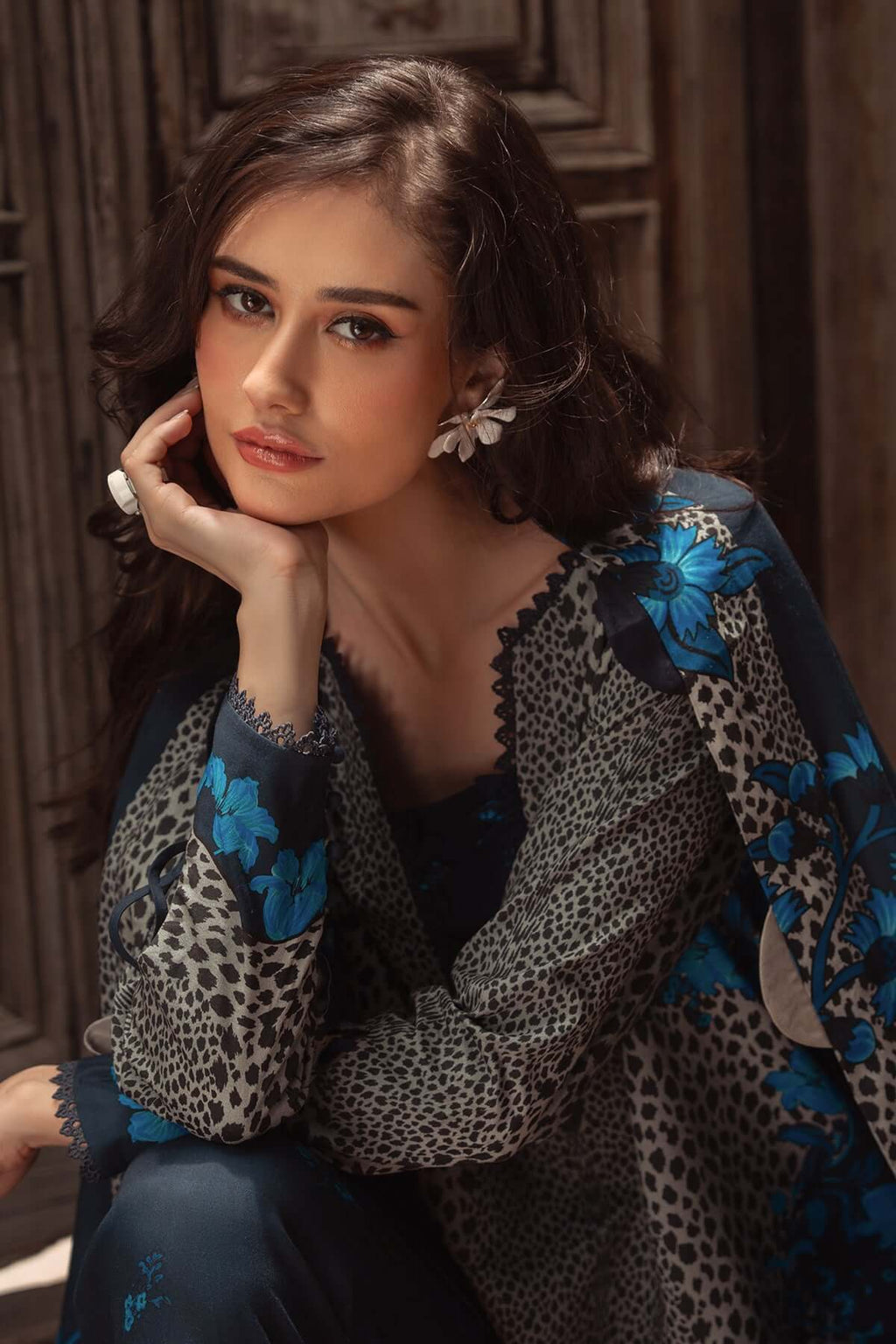 turbolight winter dress designs 2025 new-arrivals dhanak collection khaddar velvet online end year sale dhanak dress design