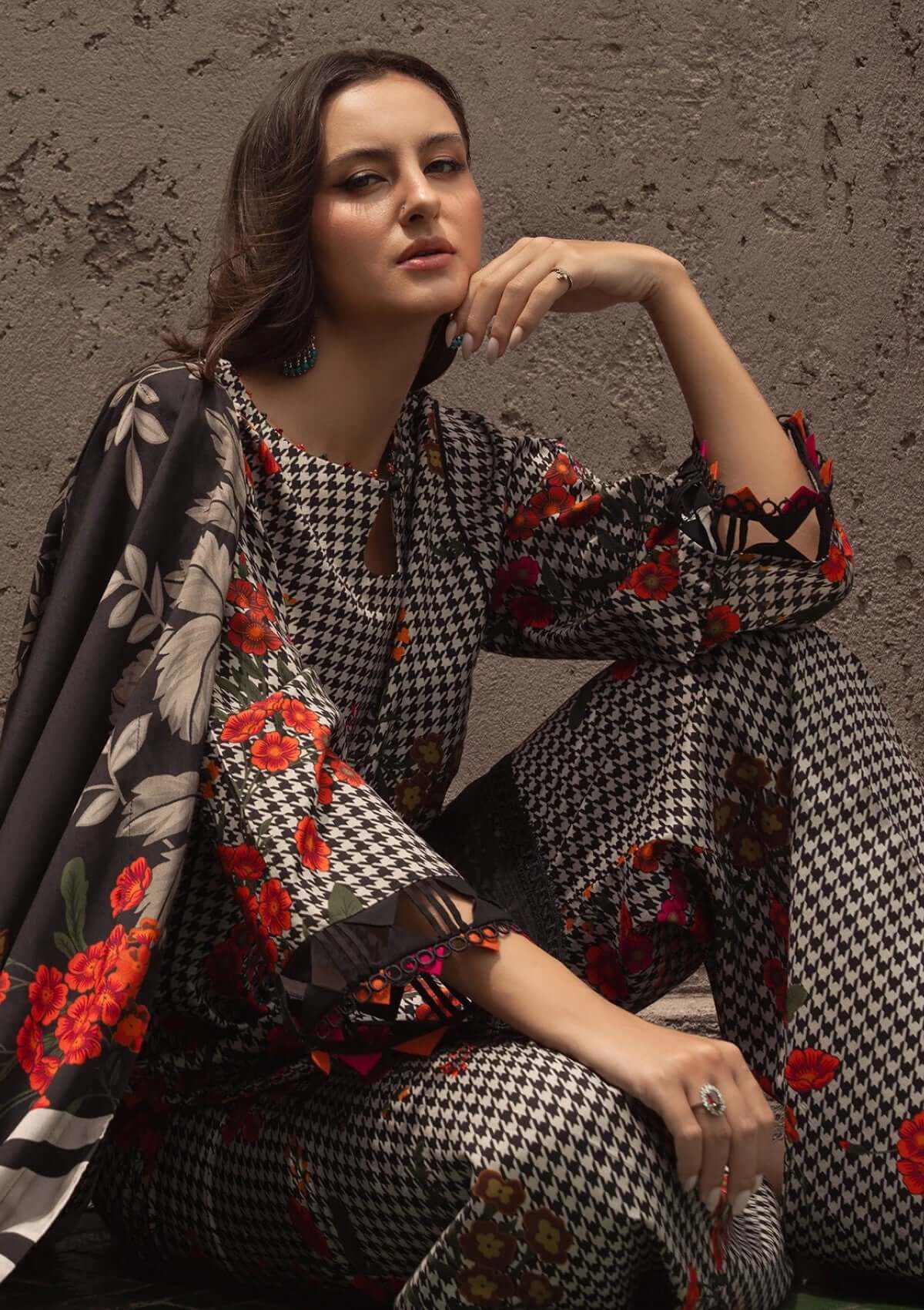 turbolight winter dress designs 2025 new-arrivals dhanak collection khaddar velvet online end year sale dhanak dress design