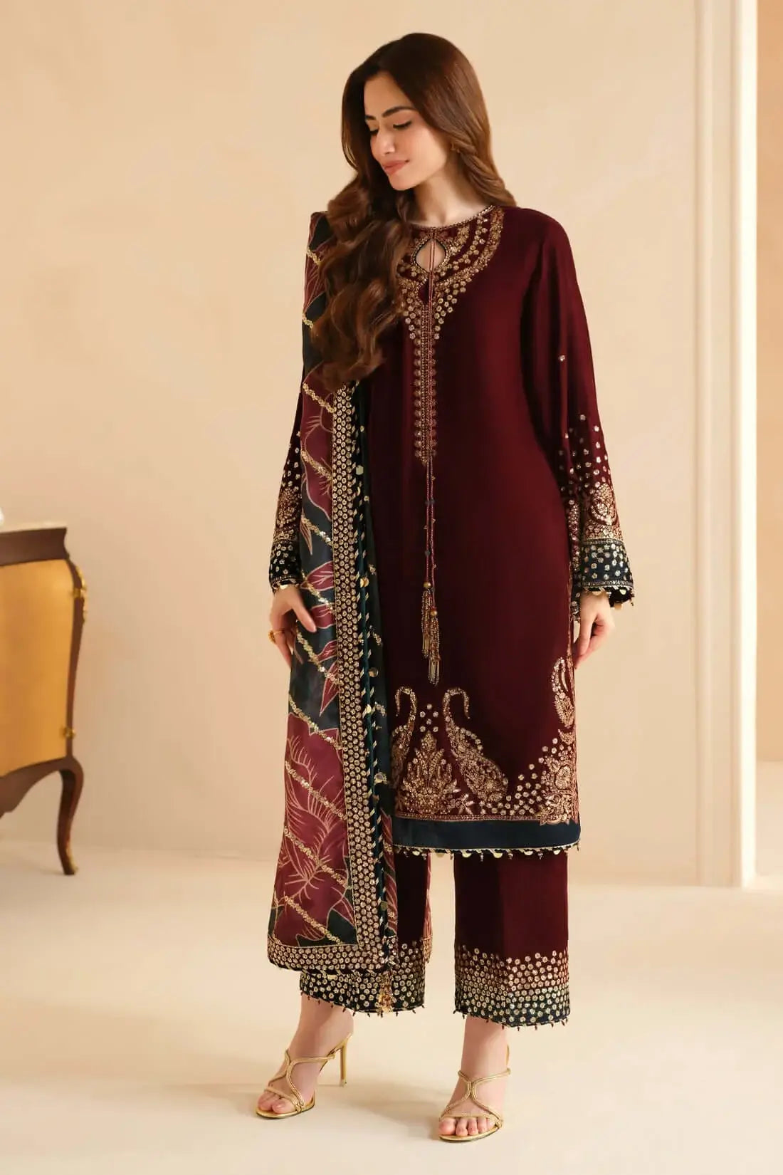 3 Piece Unstitched Heavy Embroidered Velvet Suit with Heavy Embroidered Organza Dupatta