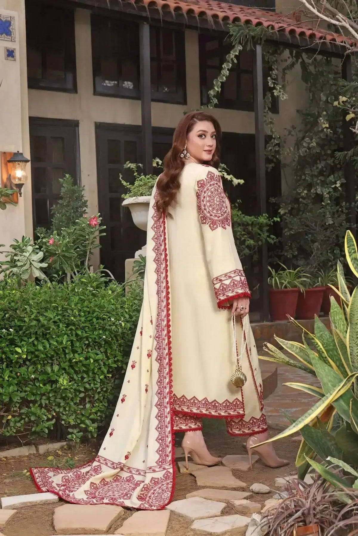 Dhan Design 3 Piece Unstitched Heavy Embroidered Dhanak Suit with Embroidered Dhan ...