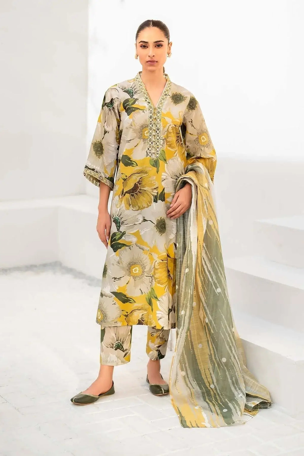 3 Piece Unstitched Embroidered Khaddar Suit with Printed Khaddar Dupatta