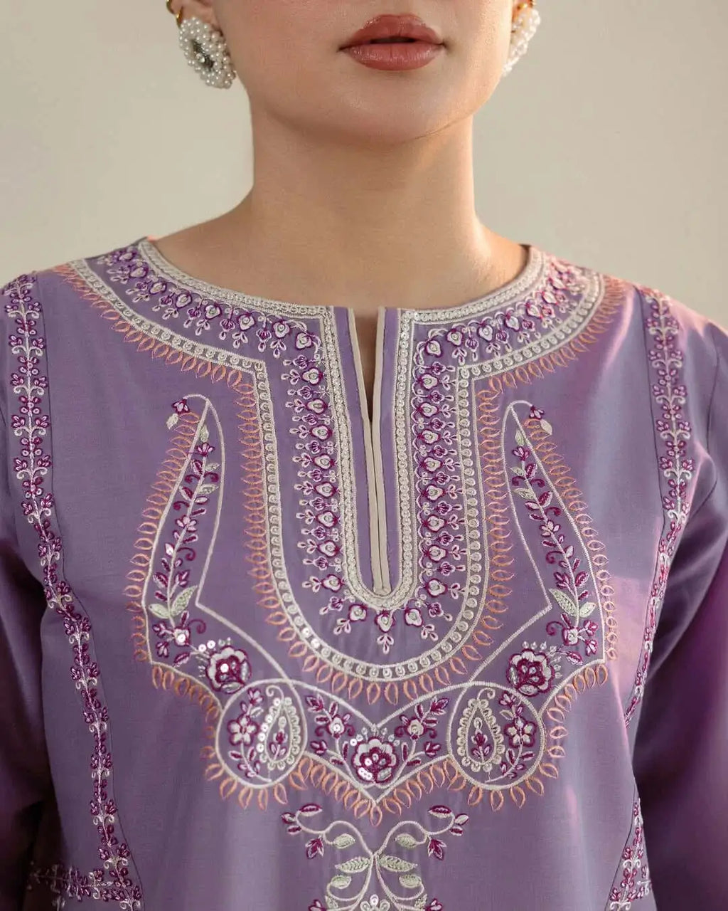 2 Piece Unstitched Heavy Embroidered Dhanak Suit
