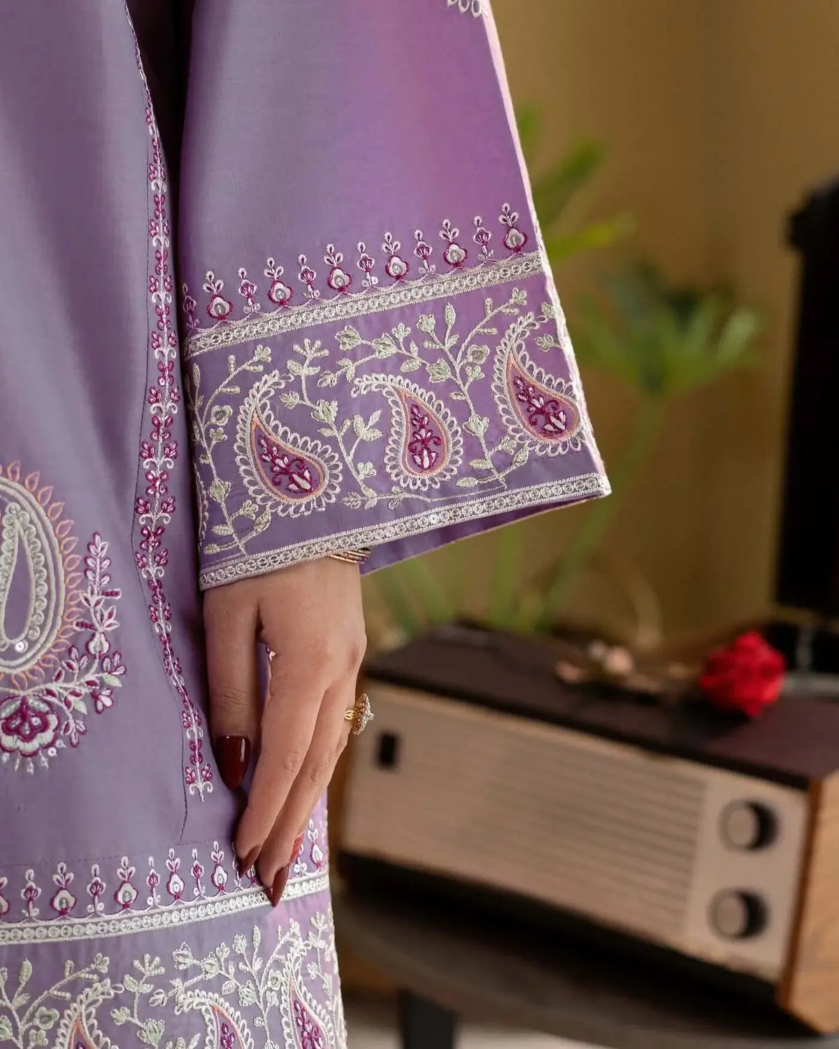 2 Piece Unstitched Heavy Embroidered Dhanak Suit