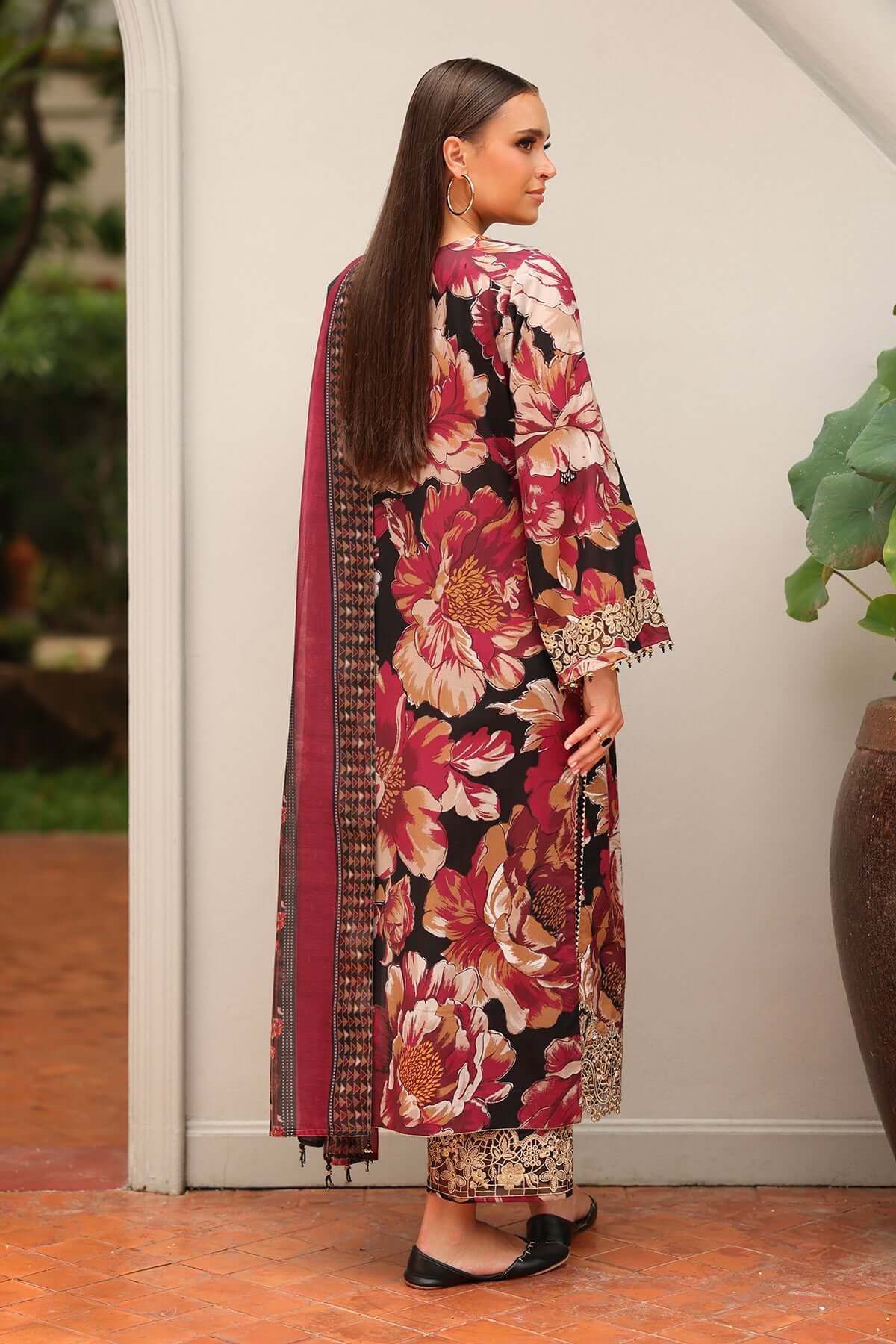 3 Piece Unstitched Embroidered Khaddar Suit with Printed Khaddar Shawl