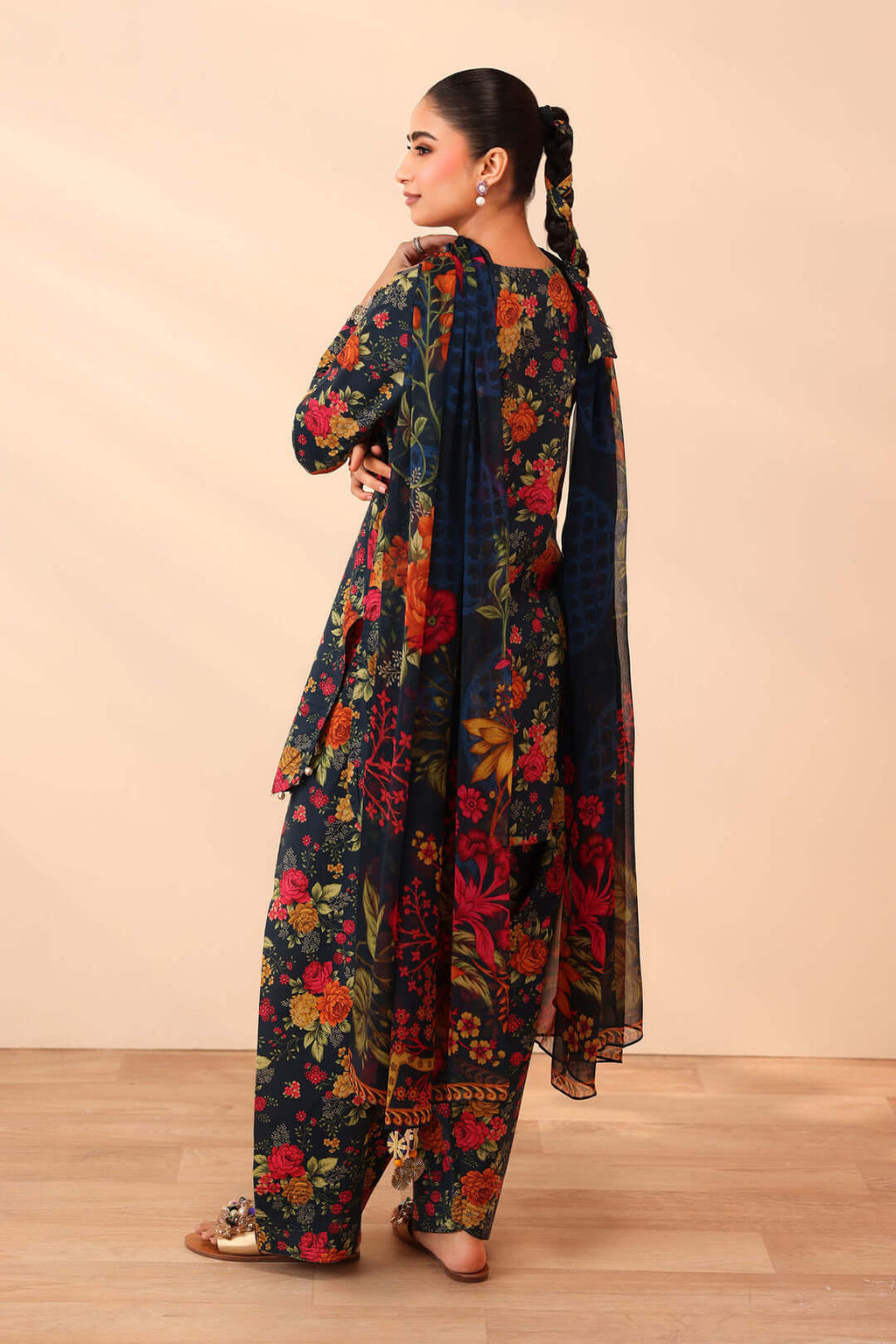 3 Piece Unstitched Embroidered Khaddar Suit with Printed Khaddar Shawl